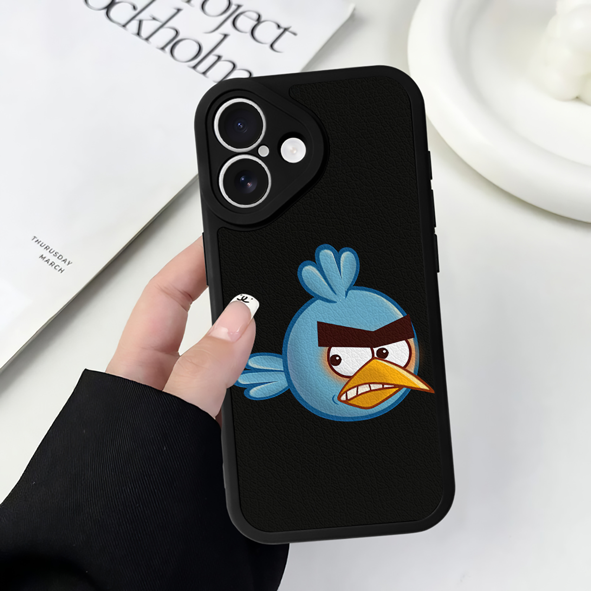（画像用） Angry Birds アングリーバード 【iPhone 16シリーズ対応】シリコンスマホケース（レザー調） 材質：シリコン